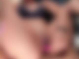 Live cam show with Alisha-Rose - Petite on Camsoda