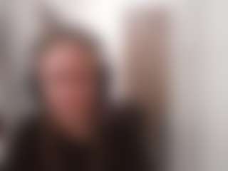 AnnamarieVonruden's Live Sex Cam Show