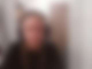Spettacolo in cam dal vivo con AnnamarieVonruden - Twerk su Camsoda