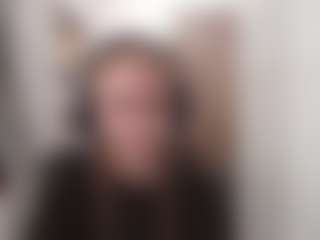 AnnamarieVonruden's Live Sex Cam Show
