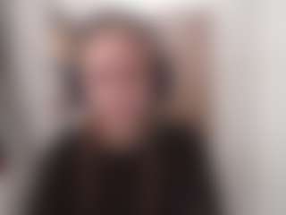 AnnamarieVonruden's Live Sex Cam Show