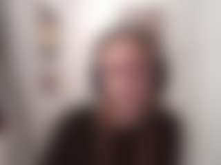 AnnamarieVonruden's Live Sex Cam Show