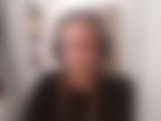 AnnamarieVonruden's Live Sex Cam Show
