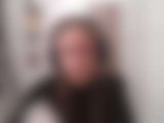 AnnamarieVonruden's Live Sex Cam Show