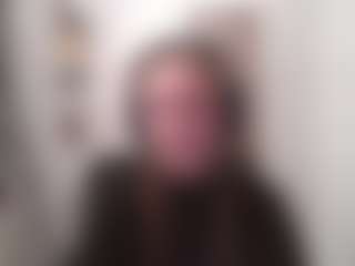 AnnamarieVonruden's Live Sex Cam Show