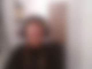 AnnamarieVonruden's Live Sex Cam Show