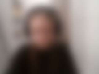 AnnamarieVonruden's Live Sex Cam Show