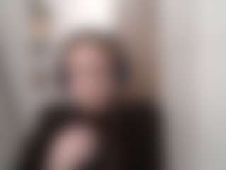 AnnamarieVonruden's Live Sex Cam Show