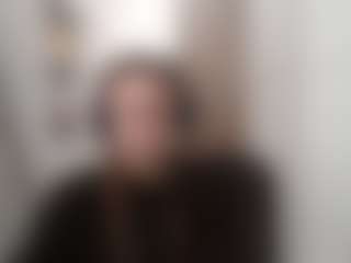 AnnamarieVonruden's Live Sex Cam Show