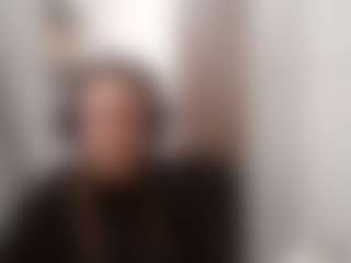 AnnamarieVonruden's Live Sex Cam Show