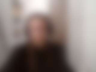 AnnamarieVonruden's Live Sex Cam Show