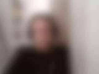 AnnamarieVonruden's Live Sex Cam Show