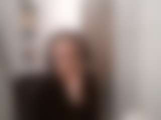 AnnamarieVonruden's Live Sex Cam Show