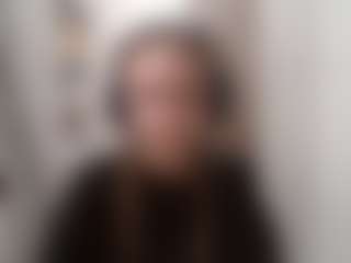 AnnamarieVonruden's Live Sex Cam Show