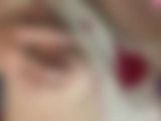 BirdOfDebauChery's Live Sex Cam Show
