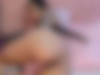 Emma-Ambar's Live Sex Cam Show