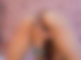 Emma-Ambar's Live Sex Cam Show
