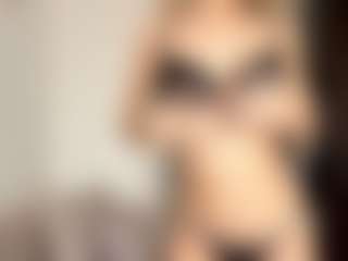 EstaGalster's Live Sex Cam Show