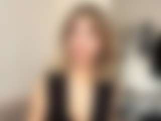 EstaGalster's Live Sex Cam Show
