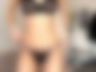 EstaGalster's Live Sex Cam Show