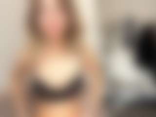 EstaGalster's Live Sex Cam Show