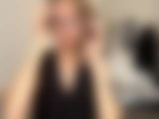 EstaGalster's Live Sex Cam Show