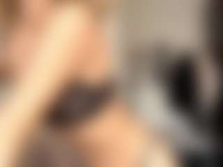 Live cam show with EstaGalster - Tease Black on Camsoda | georgia