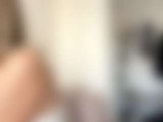 EstaGalster's Live Sex Cam Show