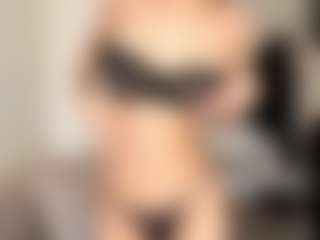 EstaGalster's Live Sex Cam Show