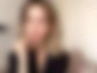 EstaGalster's Live Sex Cam Show