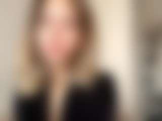 EstaGalster's Live Sex Cam Show