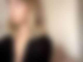 EstaGalster's Live Sex Cam Show