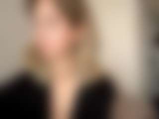 EstaGalster's Live Sex Cam Show