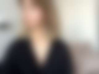 EstaGalster's Live Sex Cam Show