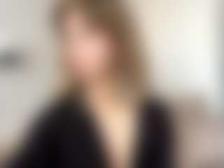 EstaGalster's Live Sex Cam Show
