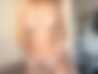 EstaGalster's Live Sex Cam Show