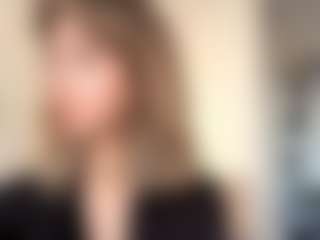 EstaGalster's Live Sex Cam Show