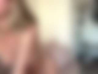 EstaGalster's Live Sex Cam Show