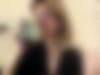 EstaGalster's Live Sex Cam Show