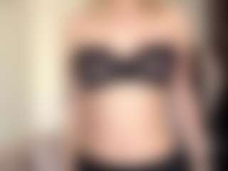 Live cam show with EstaGalster - Athletic Public on TeamSkeetLive
