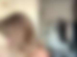 Live cam show with EstaGalster - Smoking on camgirlchat.live