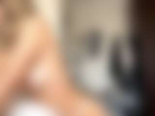 EstaGalster's Live Sex Cam Show