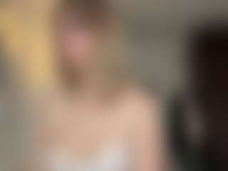 EstaGalster's Live Sex Cam Show