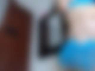 Zoe-bms07's Live Sex Cam Show