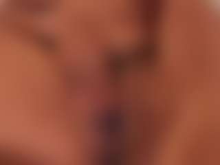 aitana-28's Live Sex Cam Show