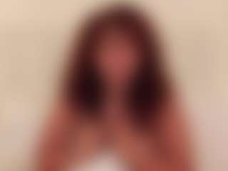 aitana-28's Live Sex Cam Show