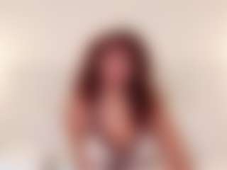 aitana-28's Live Sex Cam Show