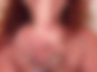 aitana-28's Live Sex Cam Show