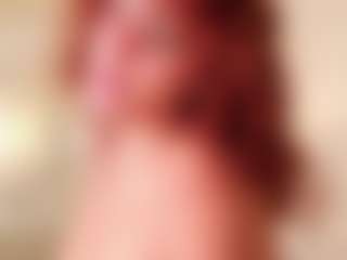 aitana-28's Live Sex Cam Show