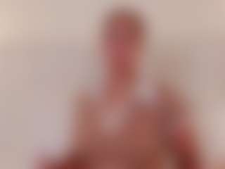 aitana-28's Live Sex Cam Show